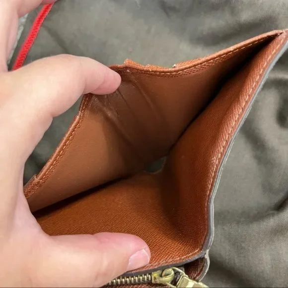 LV Louis Vuitton Bi Fold Monogram Compact Snap Wallet Unisex - Picture 5 of 14